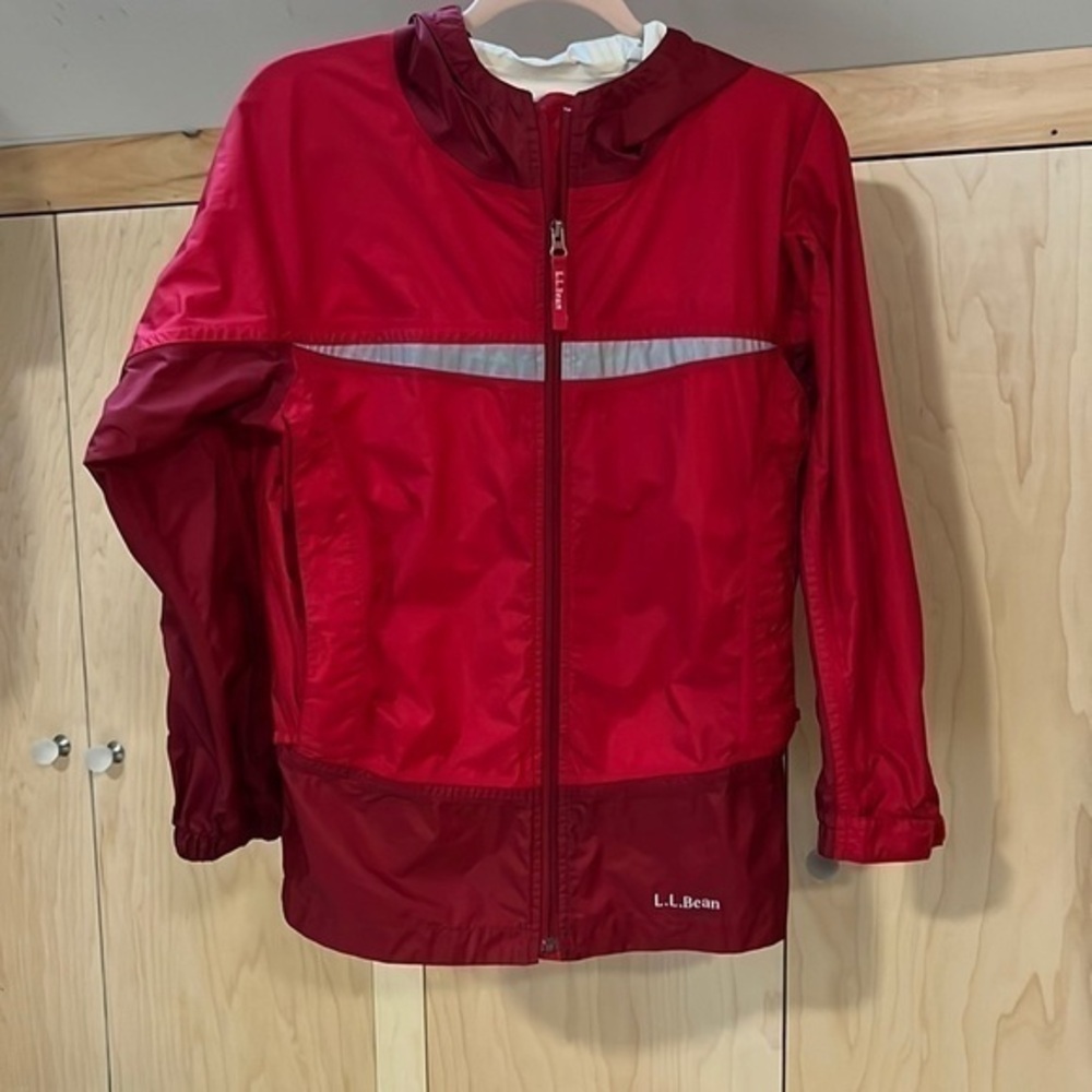 L.L. Bean red jacket sizeL kids 14-16